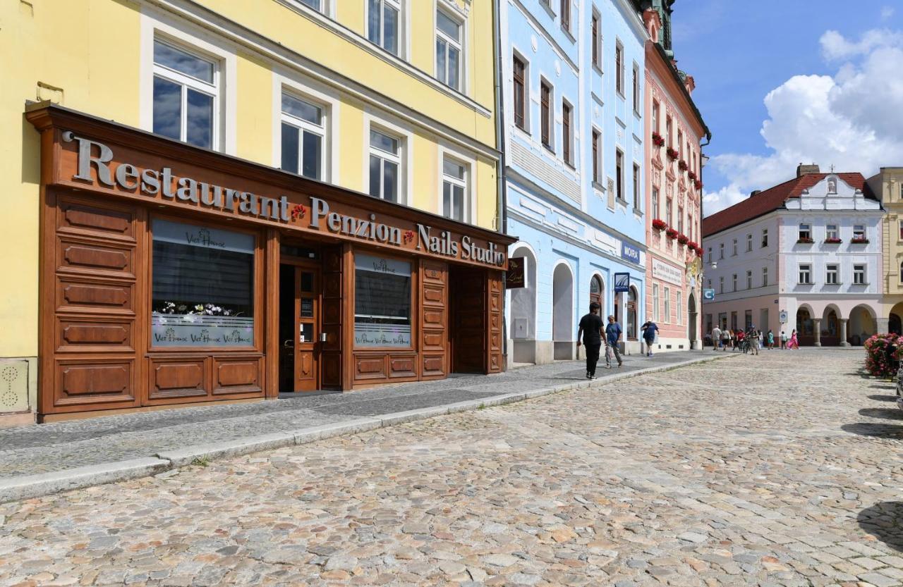 Apartmany Na Namesti 85 جينديتشوف هراديك المظهر الخارجي الصورة