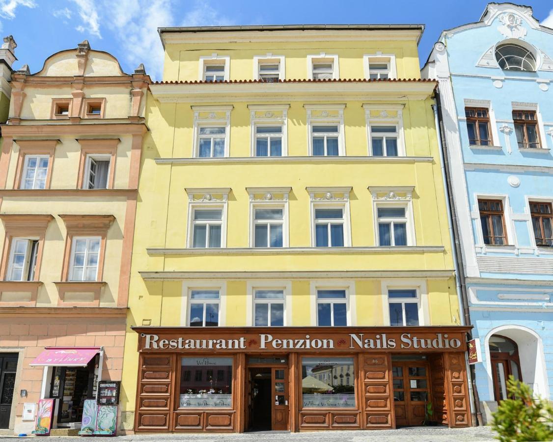Apartmany Na Namesti 85 جينديتشوف هراديك المظهر الخارجي الصورة
