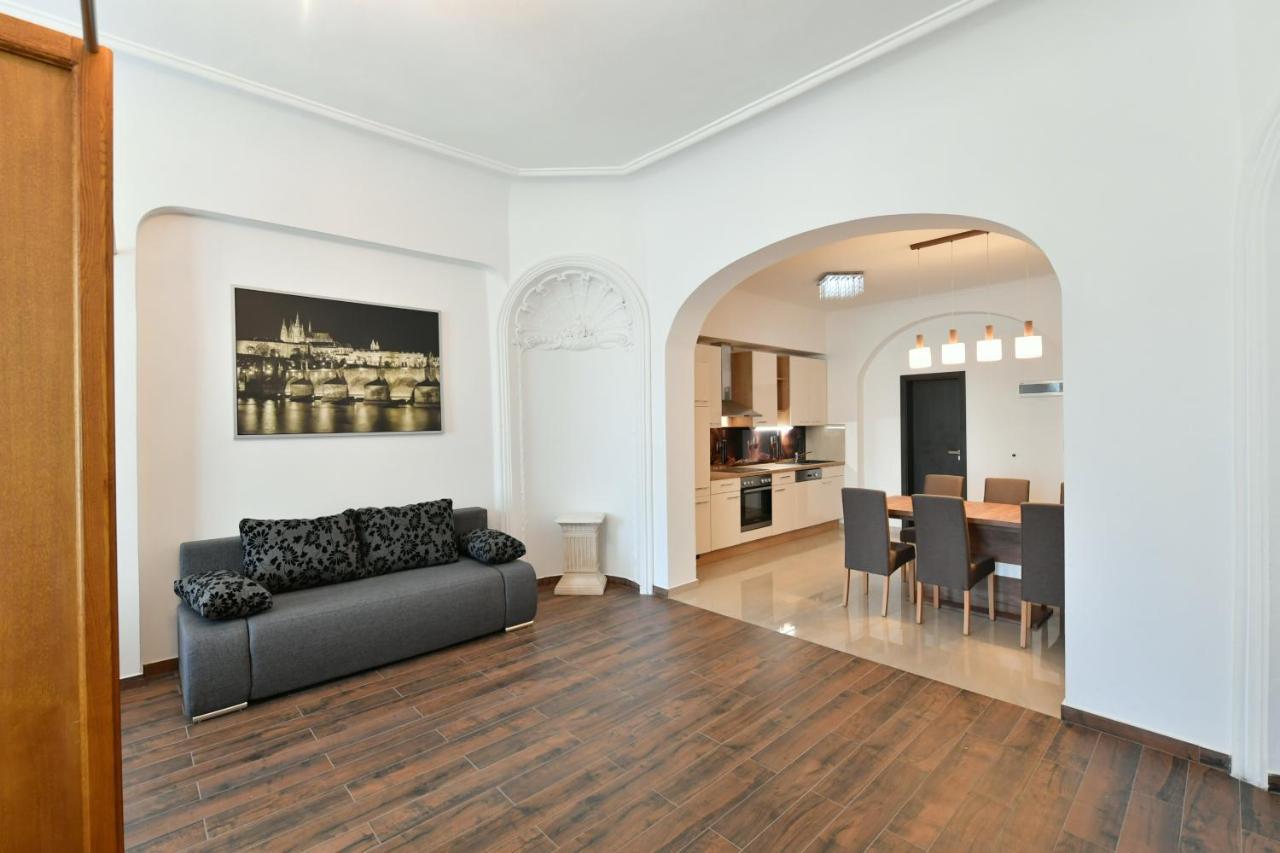 Apartmany Na Namesti 85 جينديتشوف هراديك المظهر الخارجي الصورة