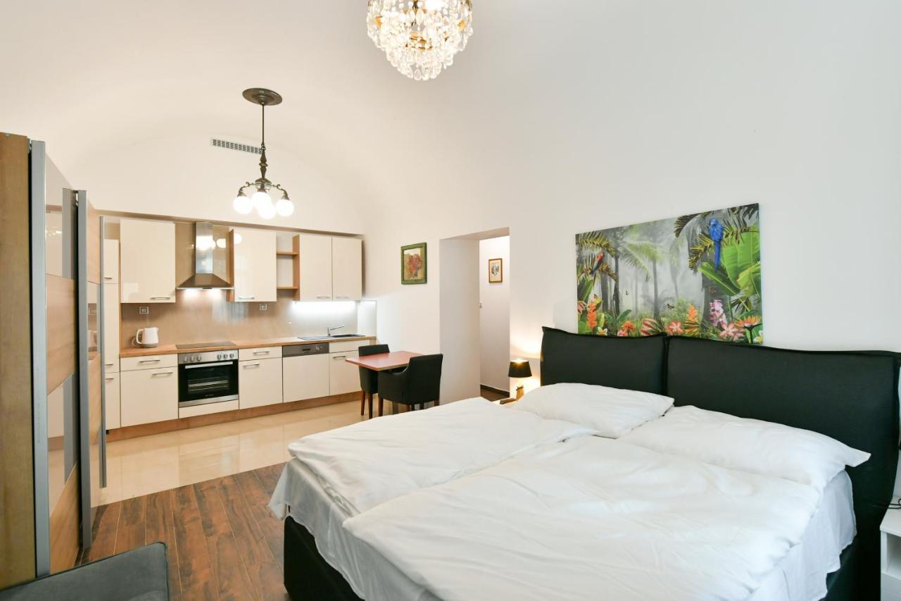 Apartmany Na Namesti 85 جينديتشوف هراديك المظهر الخارجي الصورة