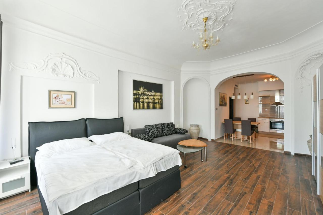 Apartmany Na Namesti 85 جينديتشوف هراديك المظهر الخارجي الصورة