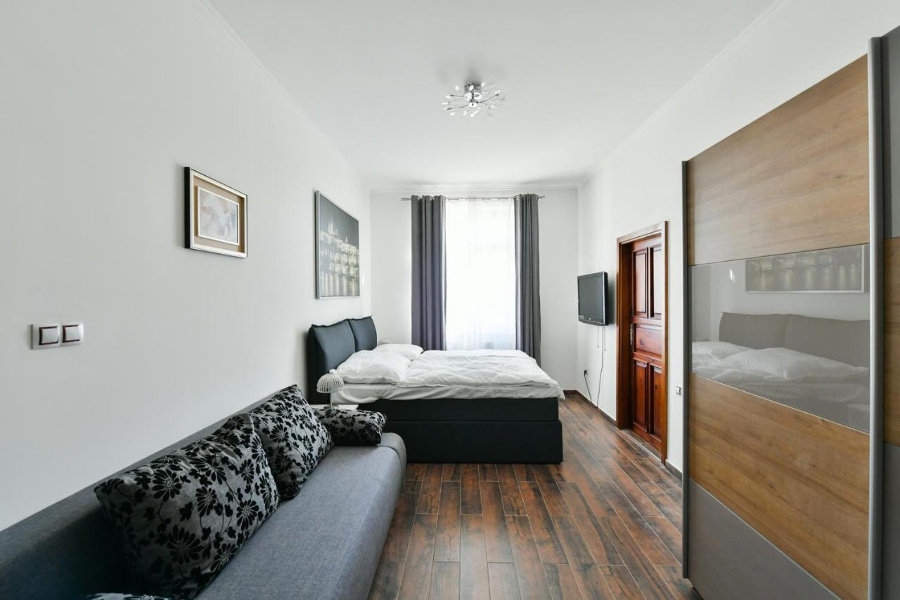 Apartmany Na Namesti 85 جينديتشوف هراديك المظهر الخارجي الصورة